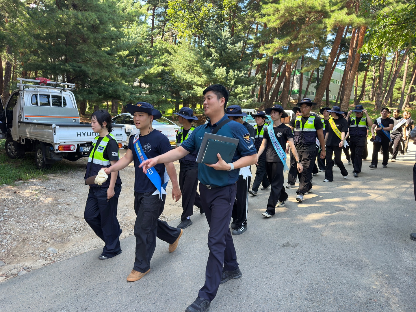 가톨릭관동대 경찰학부, 강릉경찰서와 대학가  도민 안심거리  합동 순찰 대표이미지